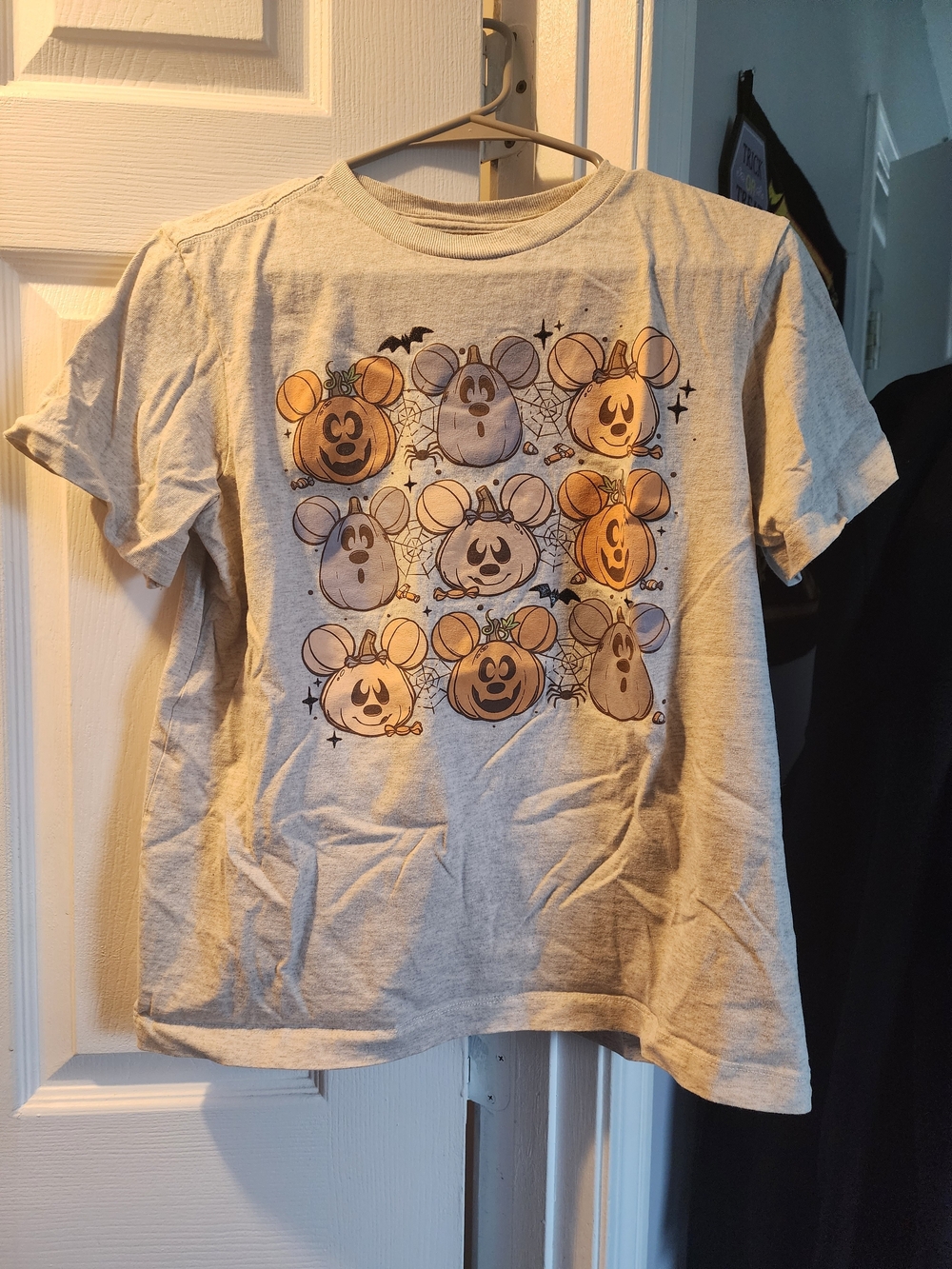 Disney Halloween Mickey Mouse Pumpkins Oversized Tee